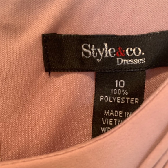 Dress - Picture 2 of 5